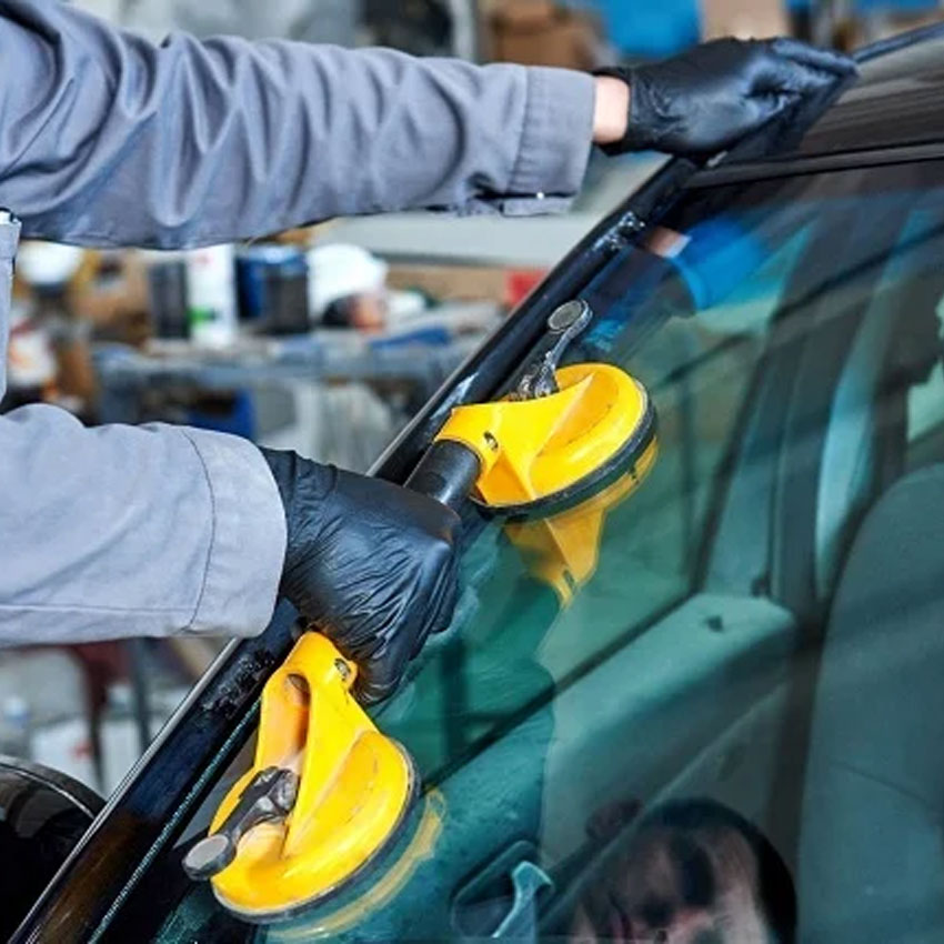 spot on auto windscreen repacement